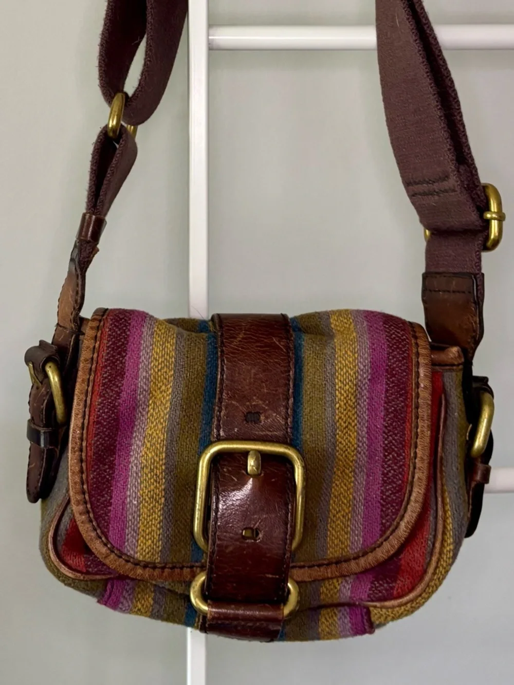 Fossil Striped Multicolor Crossbody Bag with Leather Trim - Picture 8 of 12
